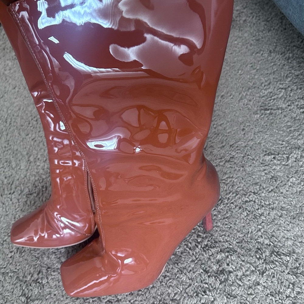 Women’s Cape Robbin Patent Boots